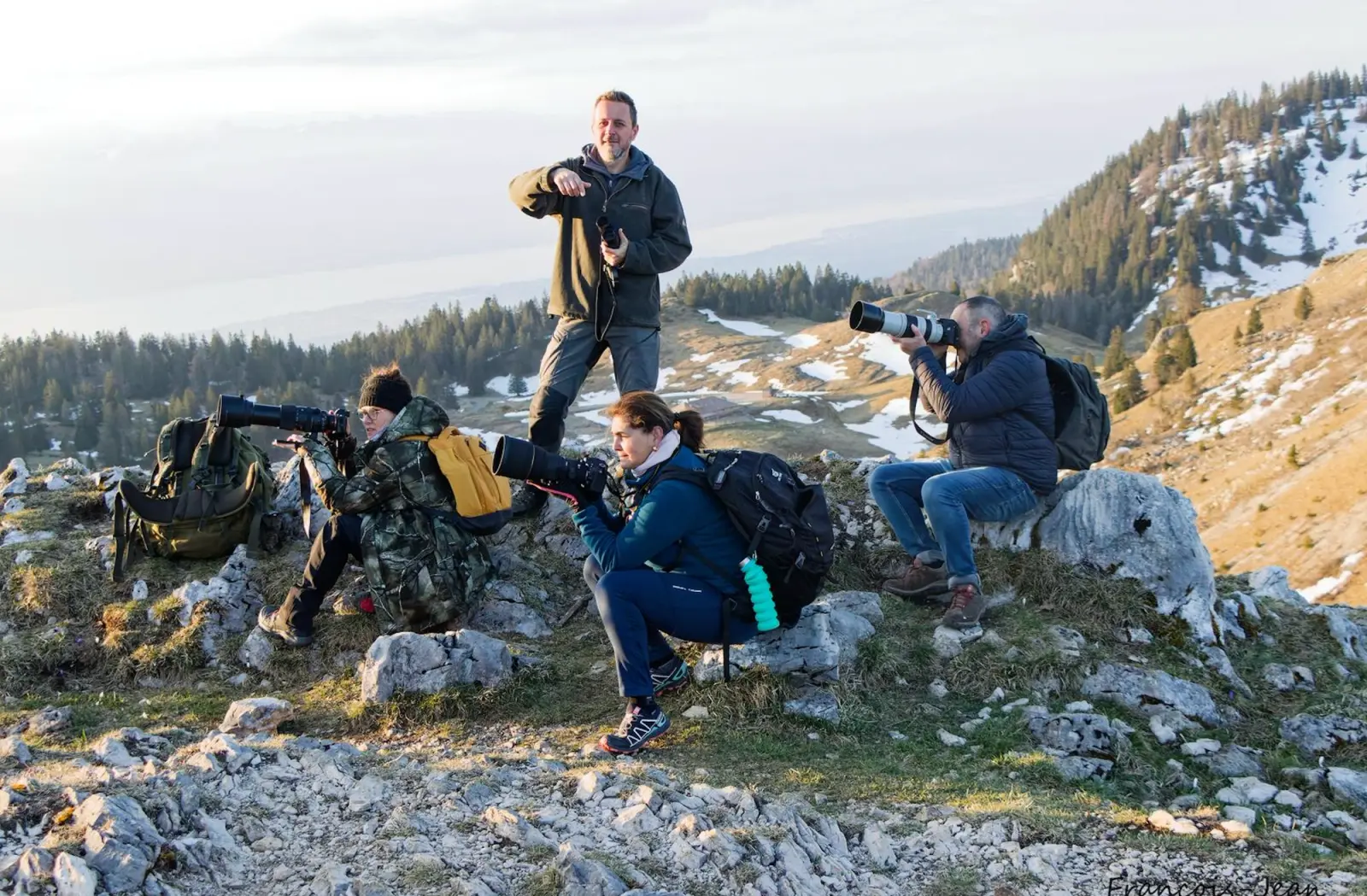 Groupe de photographes en sortie photo en montagne